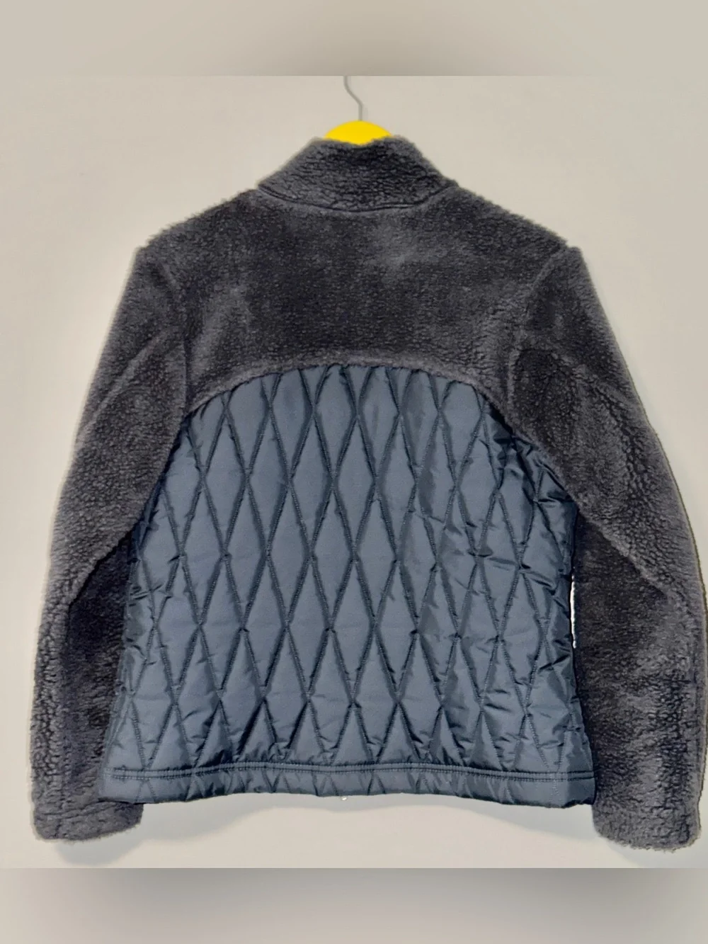 Patagonia small black fleece jacket with quilted lining vintage - Picture 2 of 7